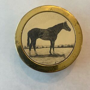 Vintage horse paperweight.